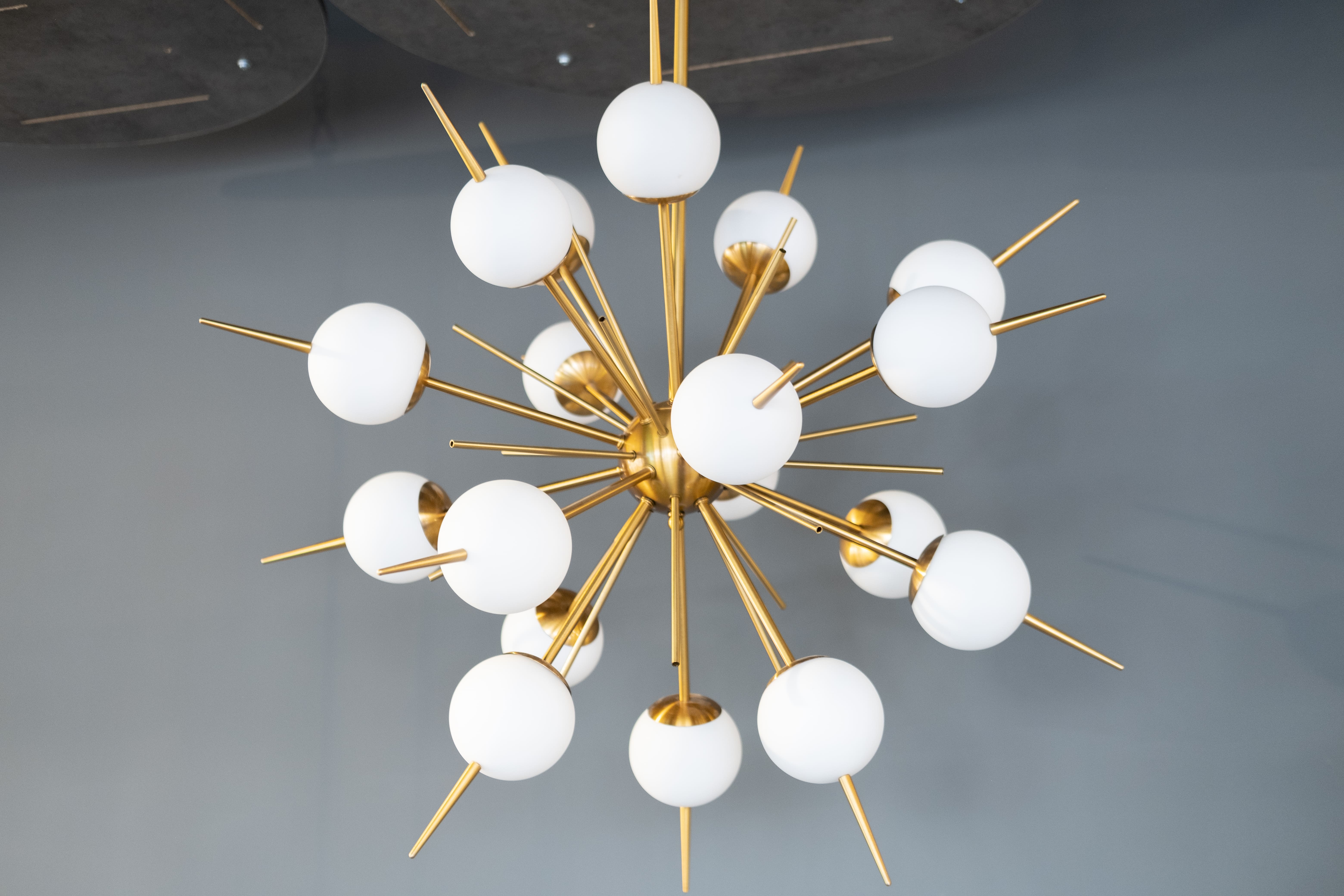 Люстра Milosh tendence 0764CL-18AB