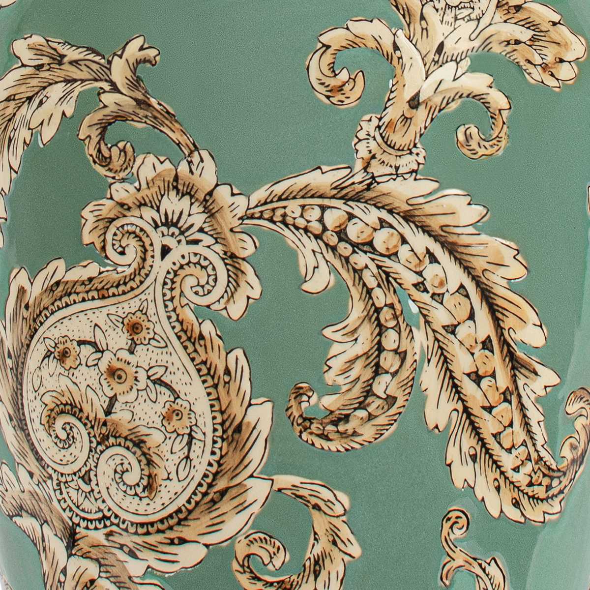 Настольная лампа LOFT IT Delphinium 10386T