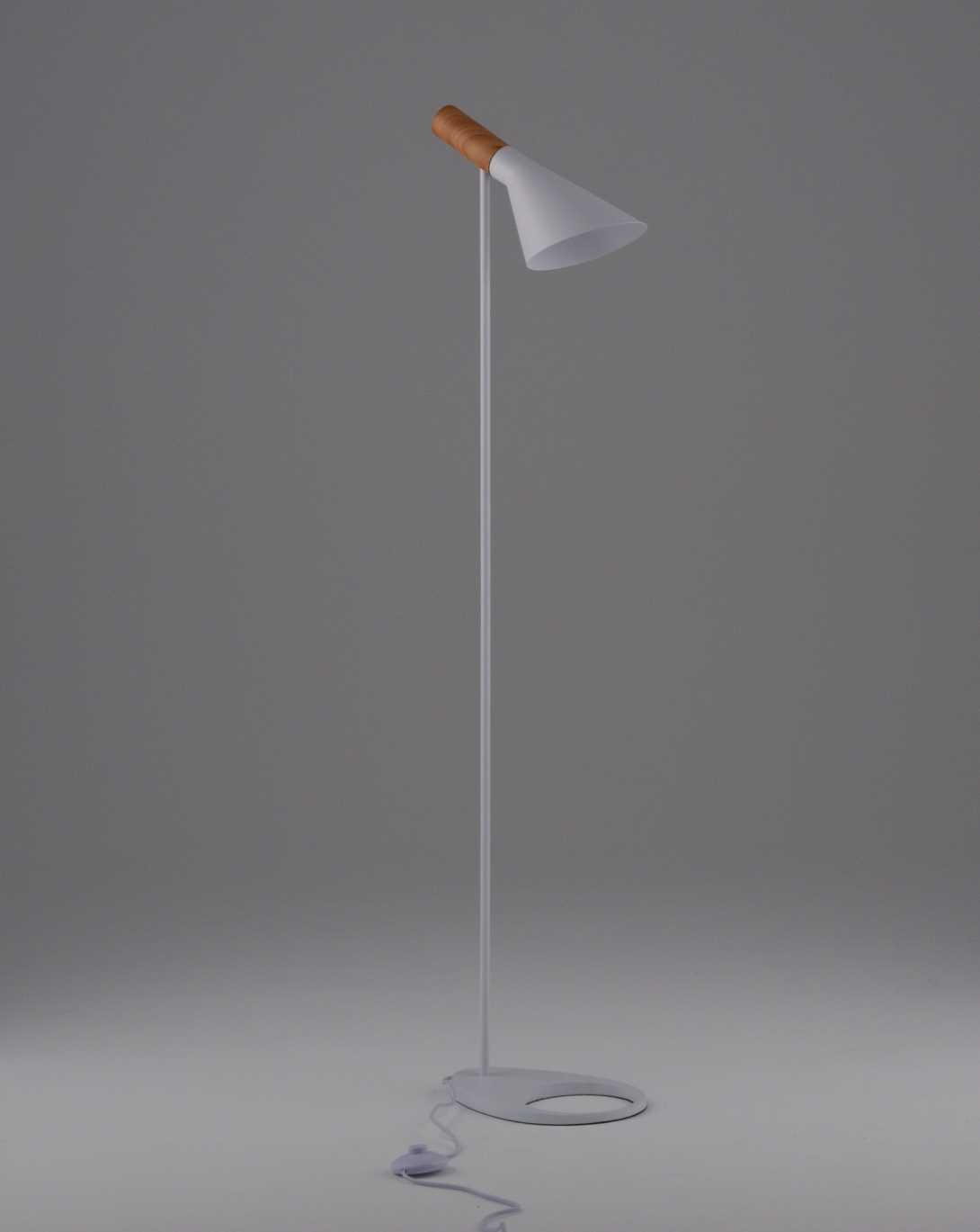 Торшер Moderli Turin V11336-1F