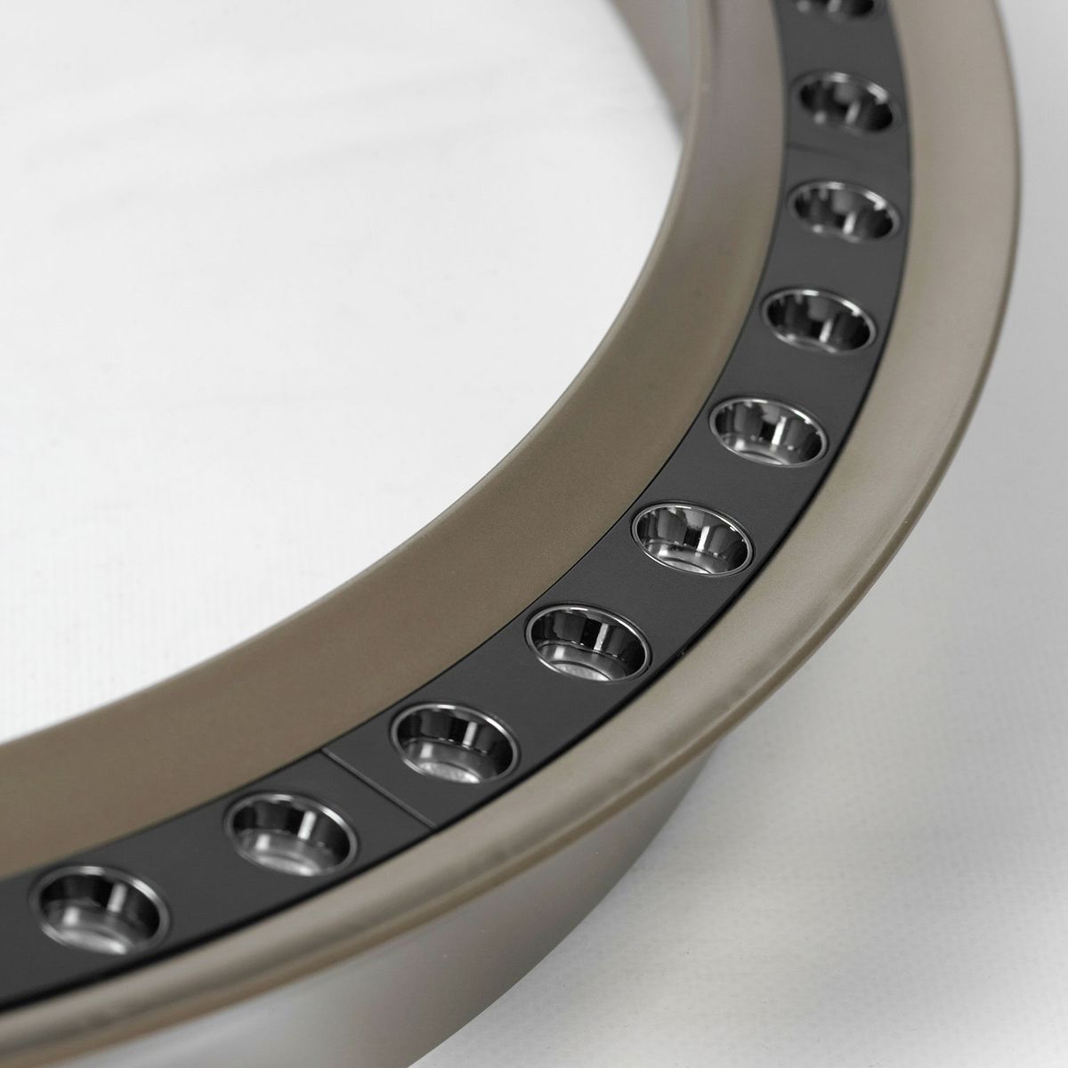 Подвесной светодиодный светильник Lussole Lassen LSP-7257