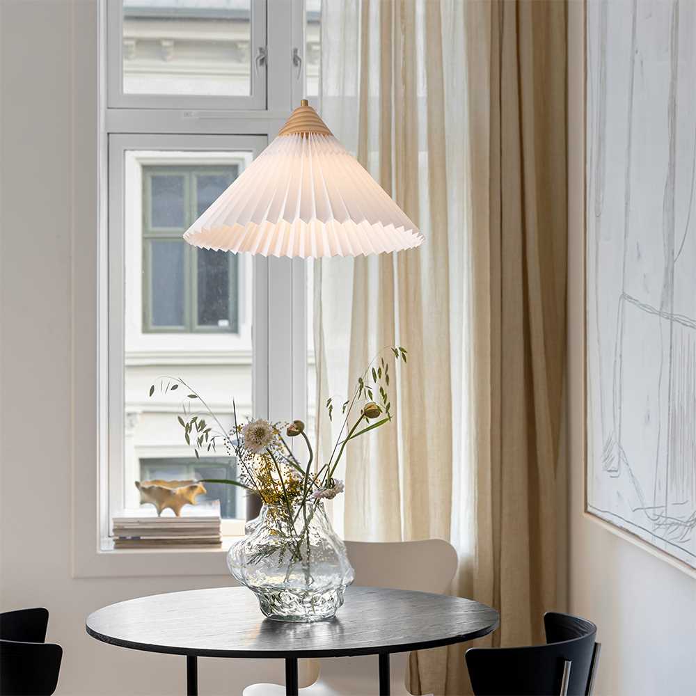 Настольный светильник Freya FR5533TL-01BS