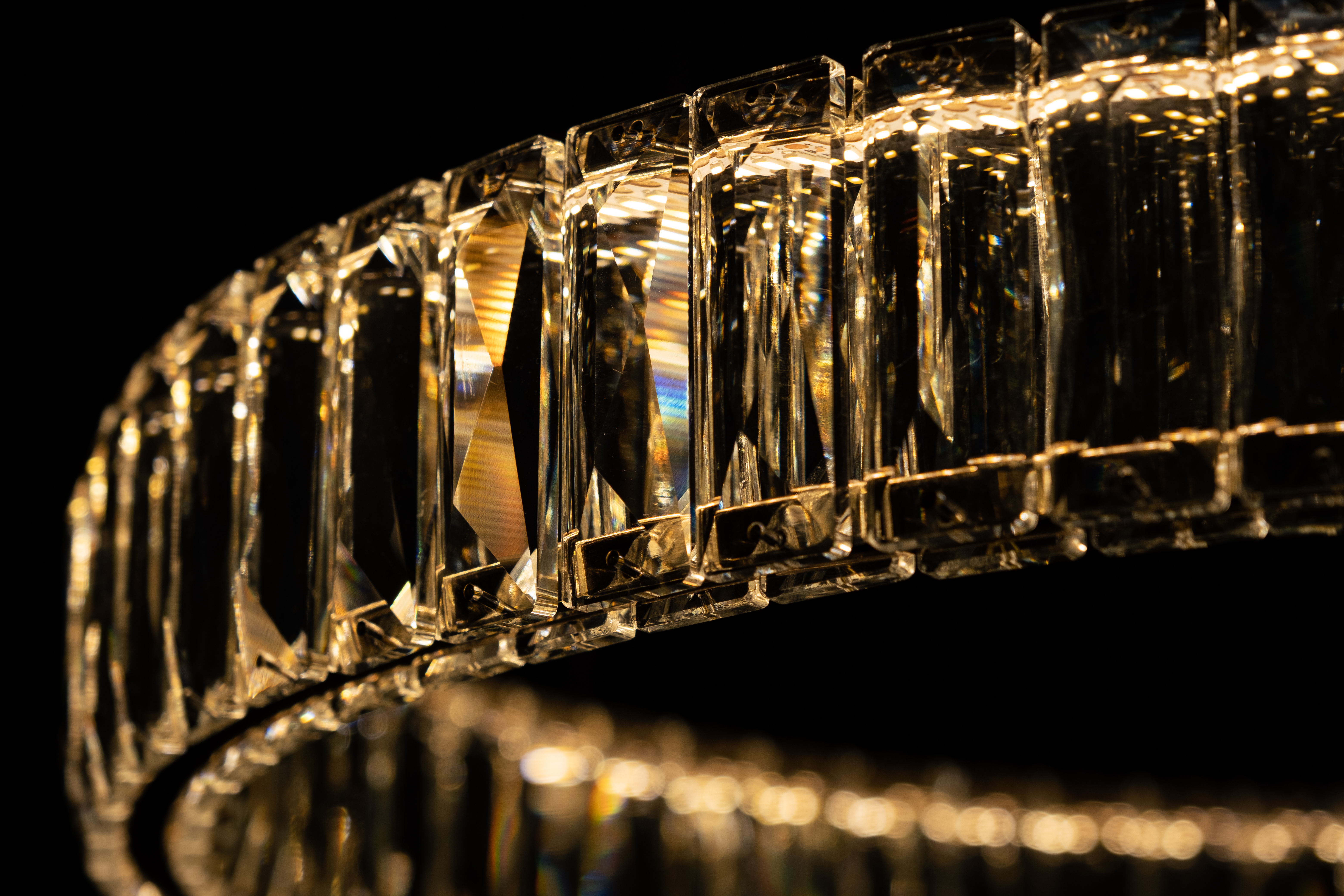 Люстра Milosh tendence 0907CL-190CH