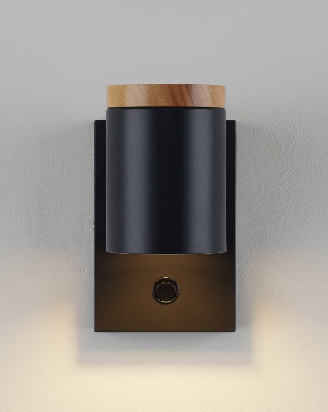 Светильник настенный Moderli Asheswood V11291-1W