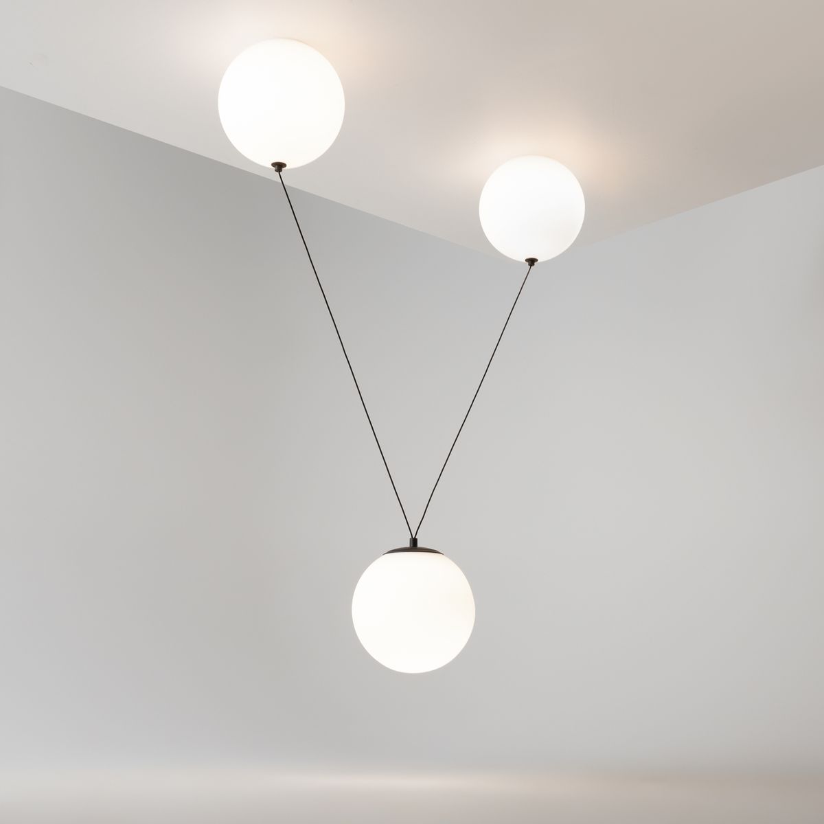 Подвесной светильник Maytoni MOD427PL-L30B3K