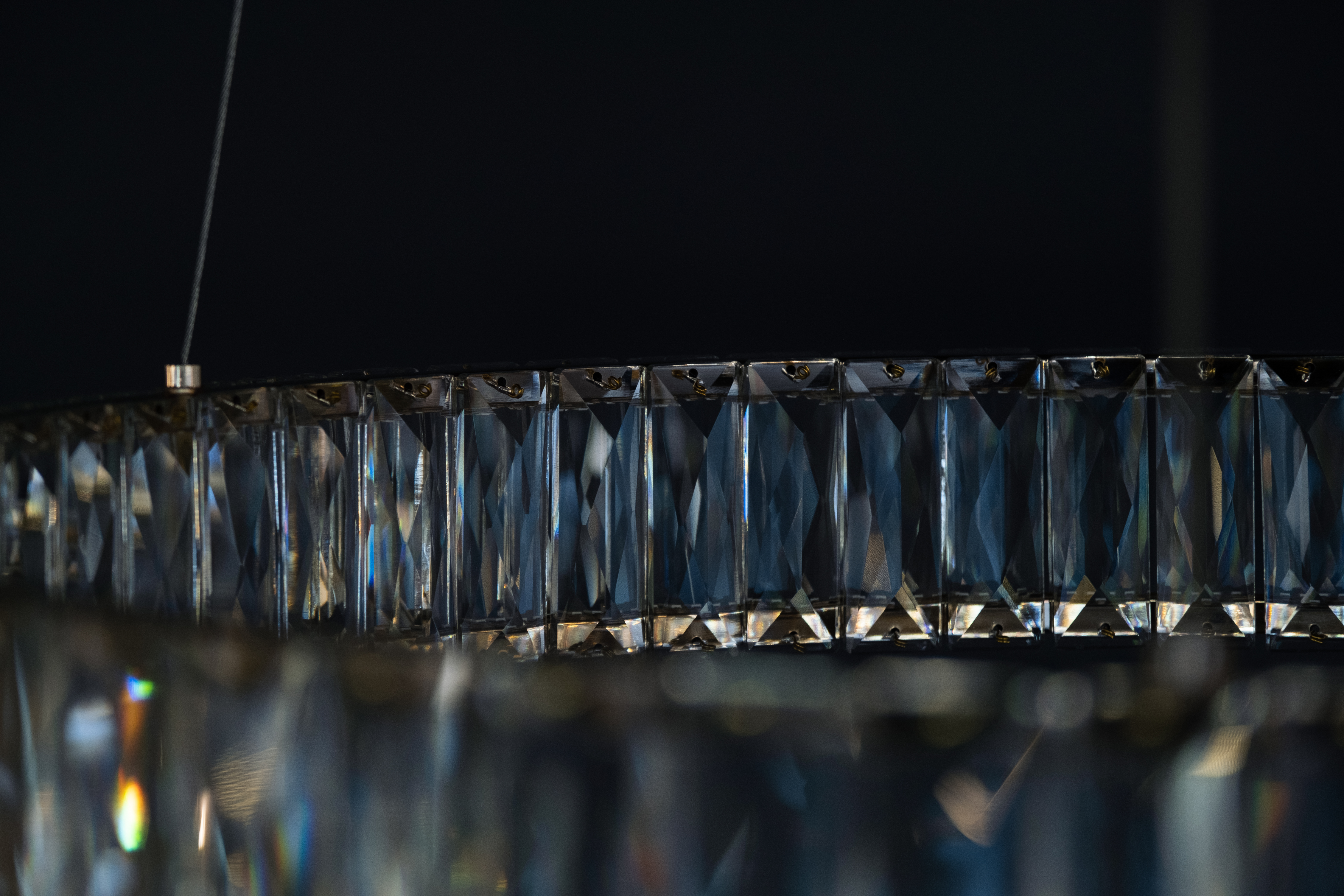 Люстра Milosh tendence 0907CL-190CH