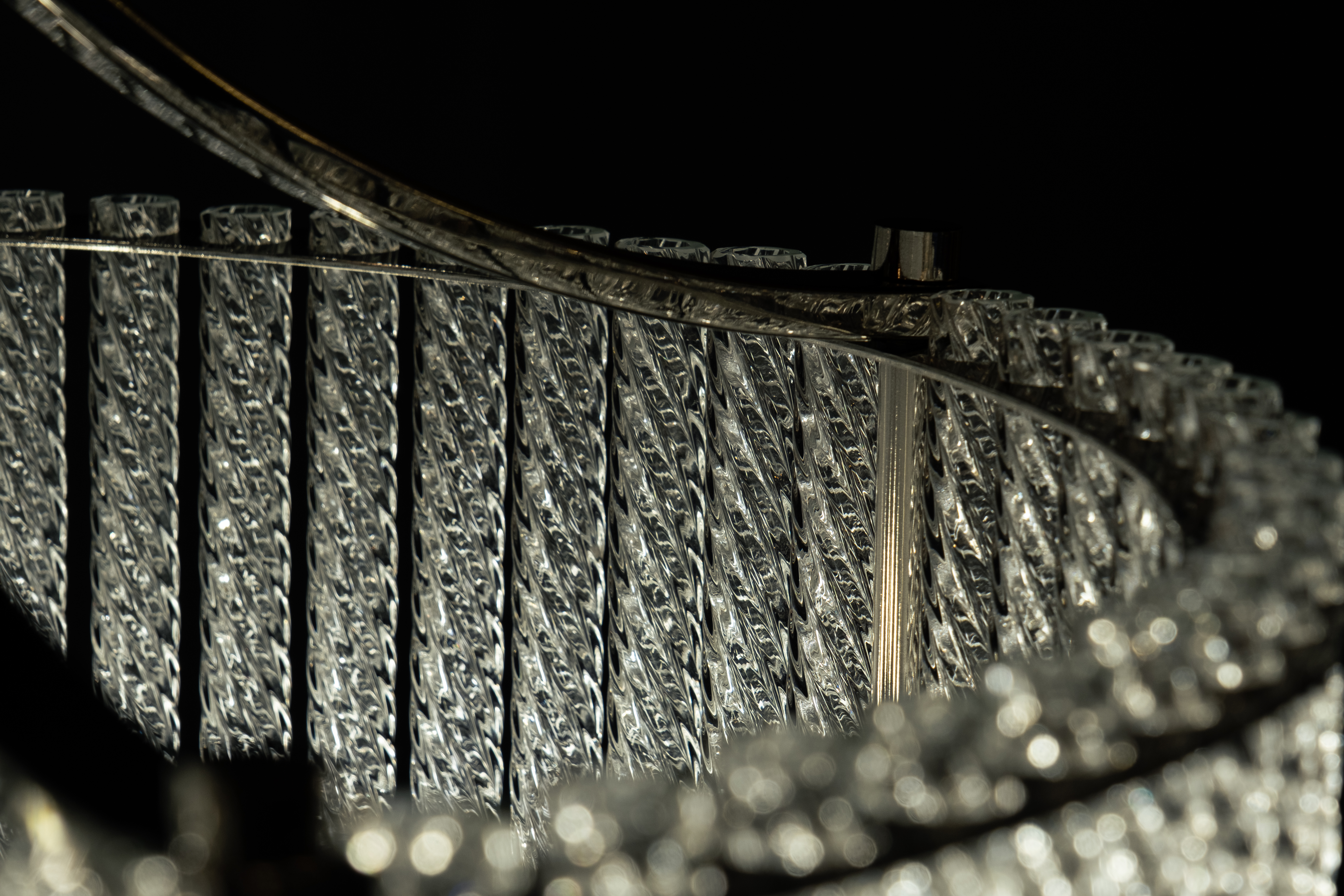 Люстра Milosh tendence 0924CL-8СH