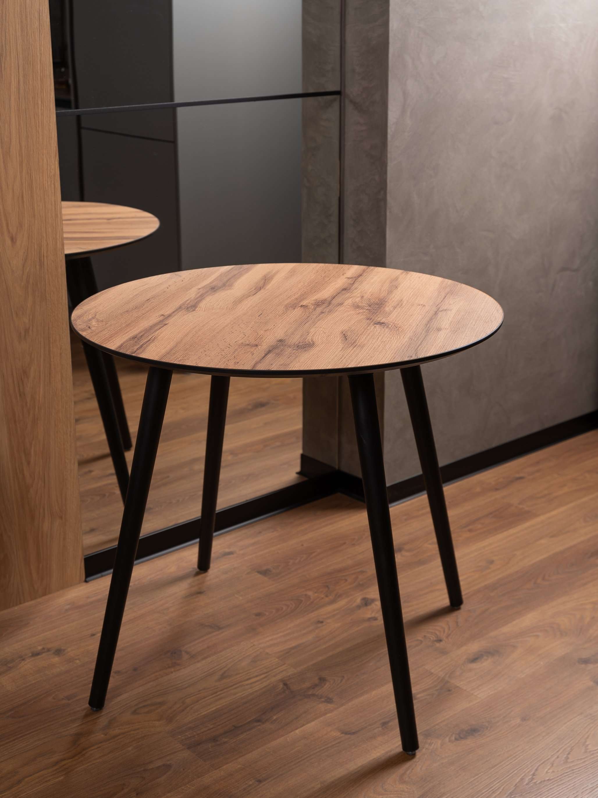 Стол STEPP TEYA дуб вотан