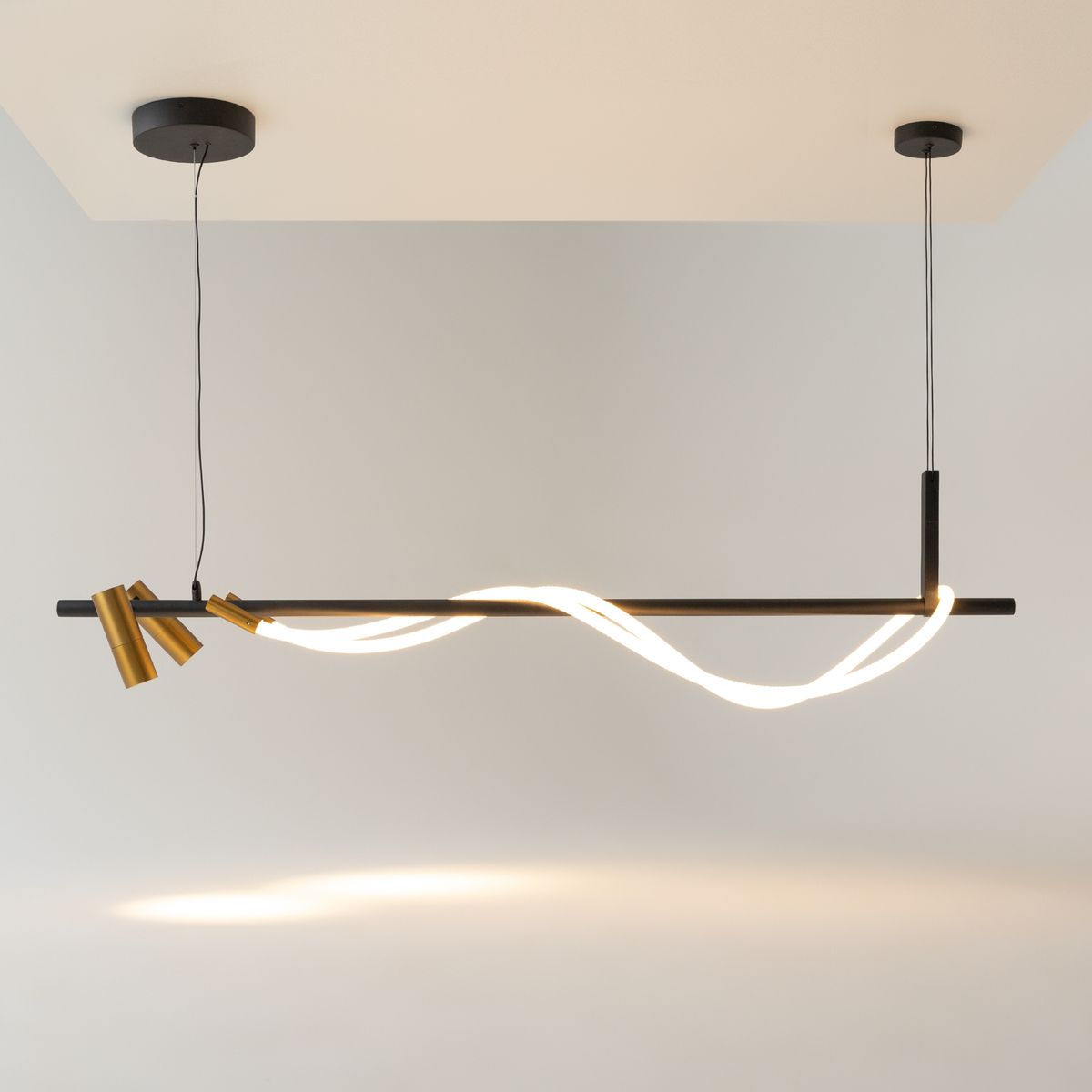 Подвесной светильник Maytoni Tau MOD166PL-L30GB3K