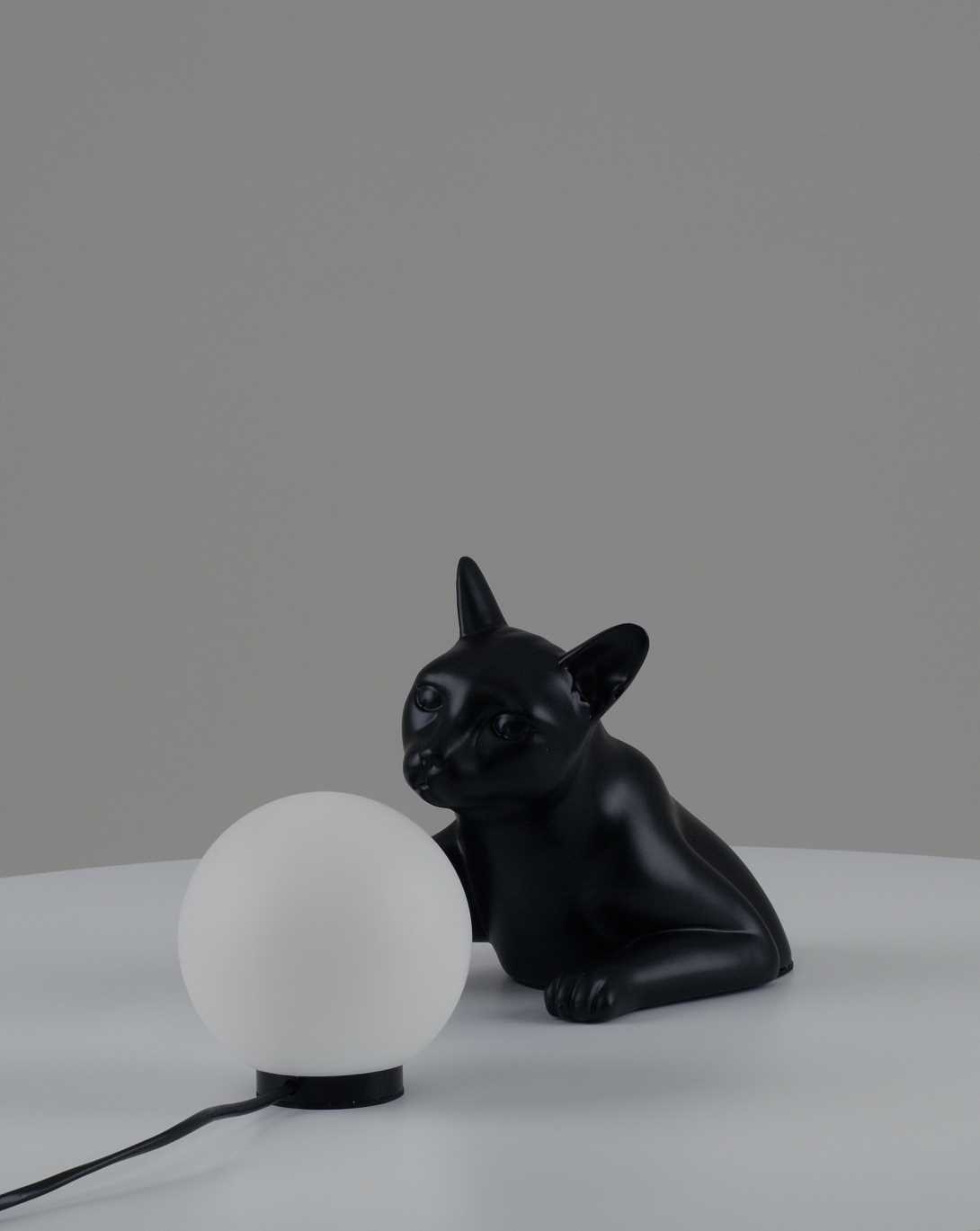 Лампа настольная Moderli Monya V11677-TL