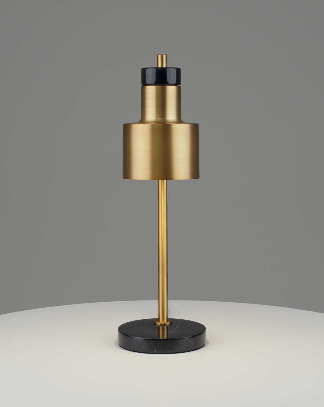 Лампа настольная Moderli Goldy V11307-1T