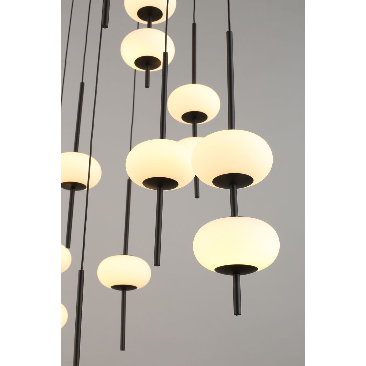 Подвесная светодиодная люстра Aployt Celcia APL.863.03.117