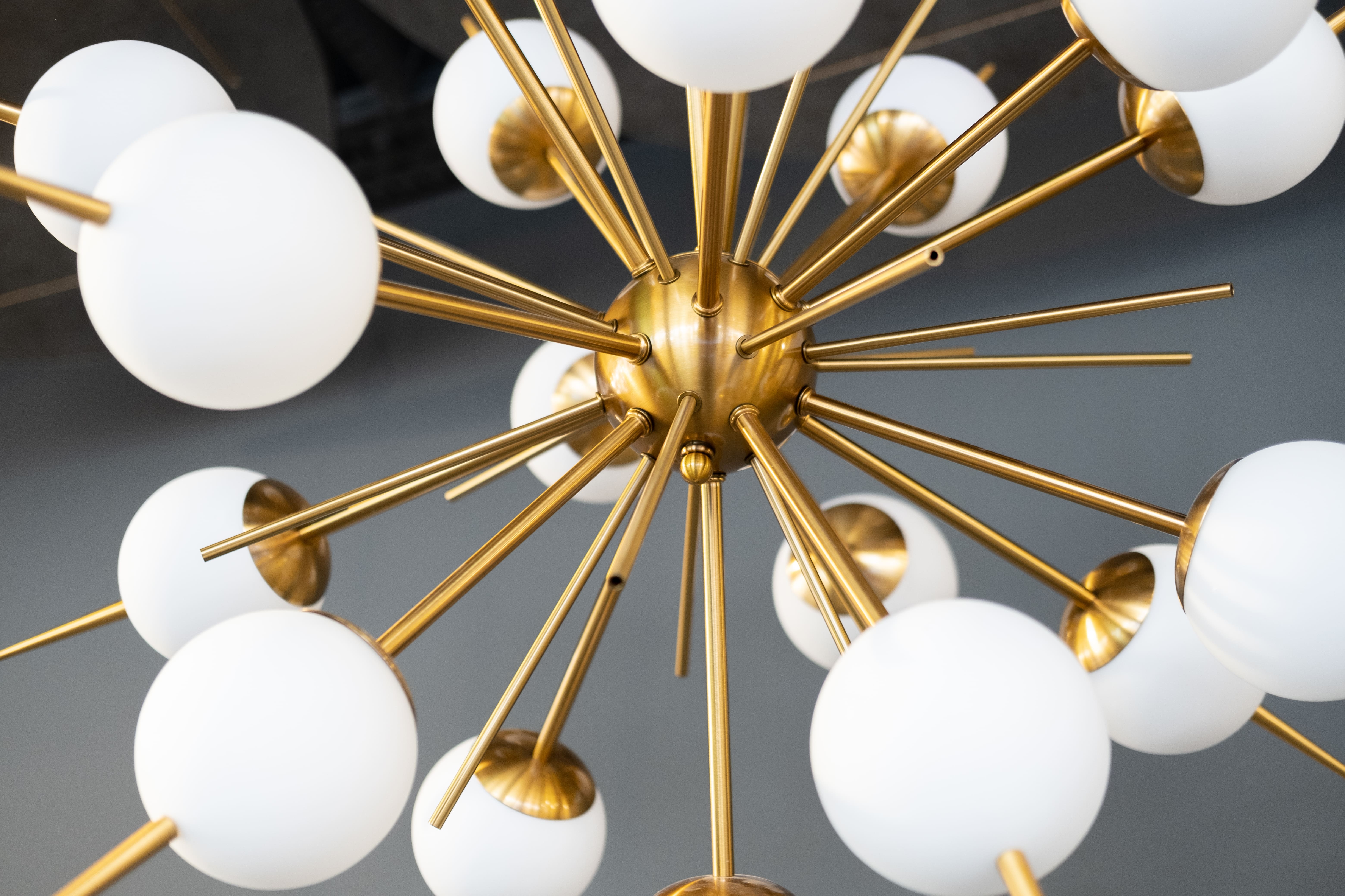 Люстра Milosh tendence 0764CL-18AB