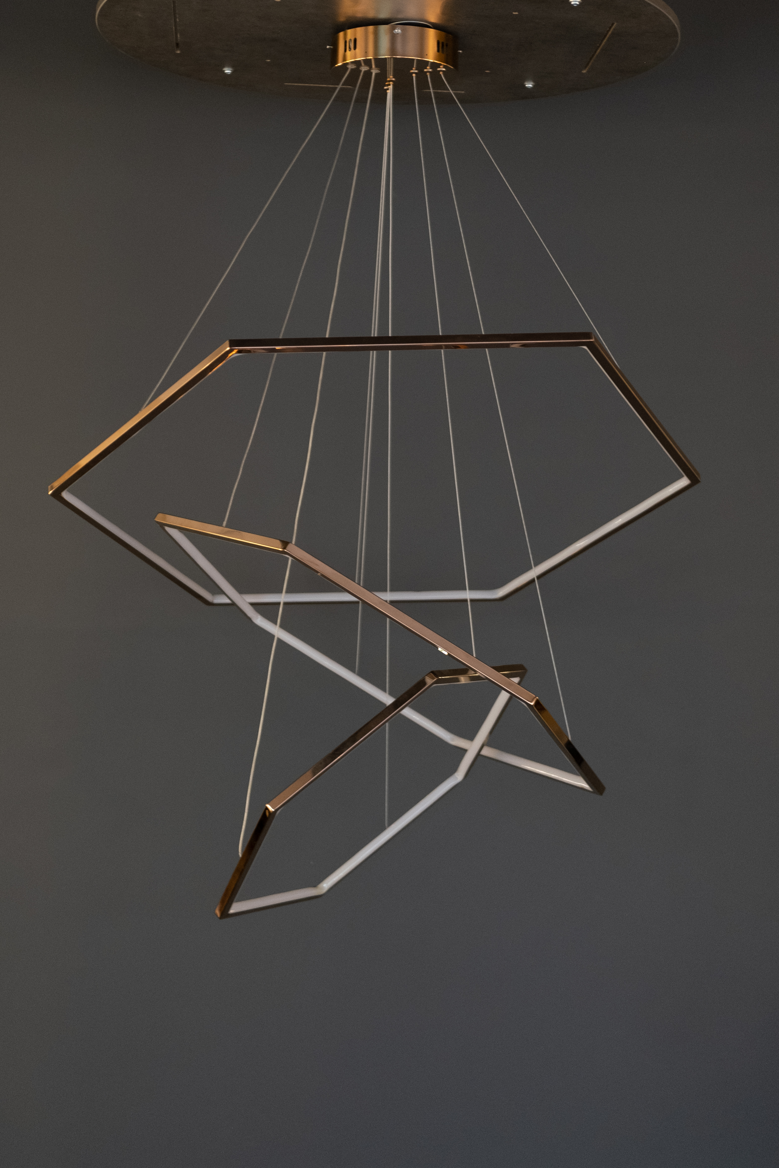 Люстра Milosh tendence 0873CL-24PG