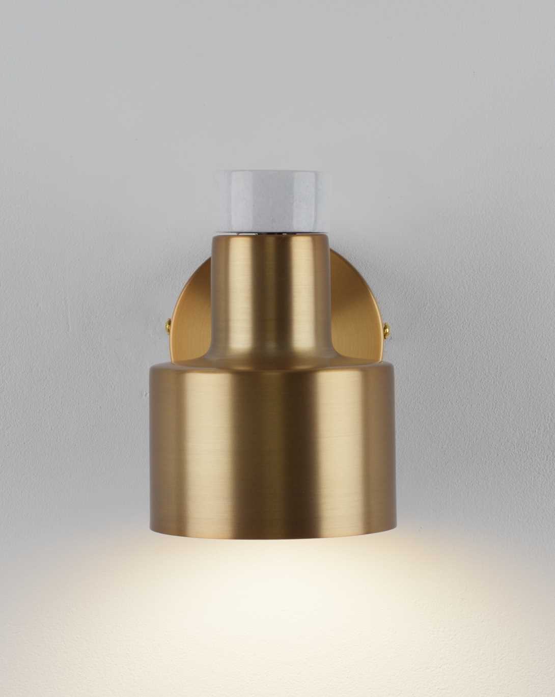 Светильник настенный Moderli Goldy V11314-1W