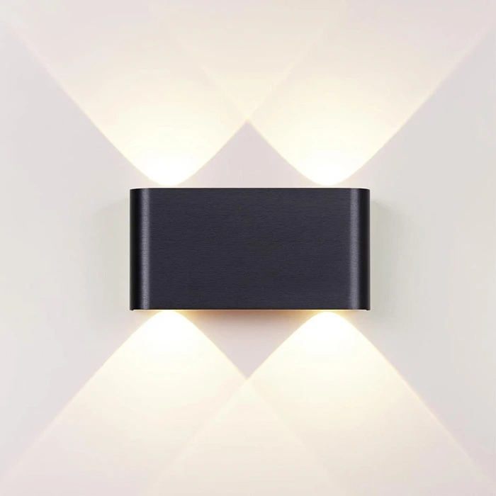 Настенный светильник Odeon Light Magnum Hightech 7191/4WL