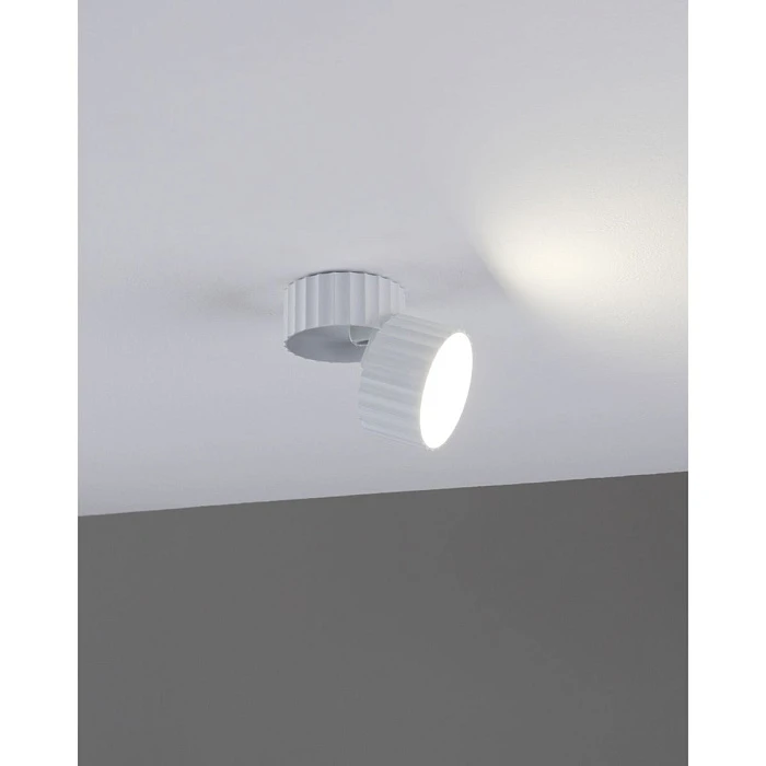 Спот Moderli Cora V11900-1C