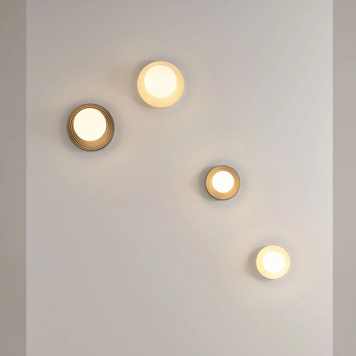 Бра Maytoni Modern MOD403WL-01GR1