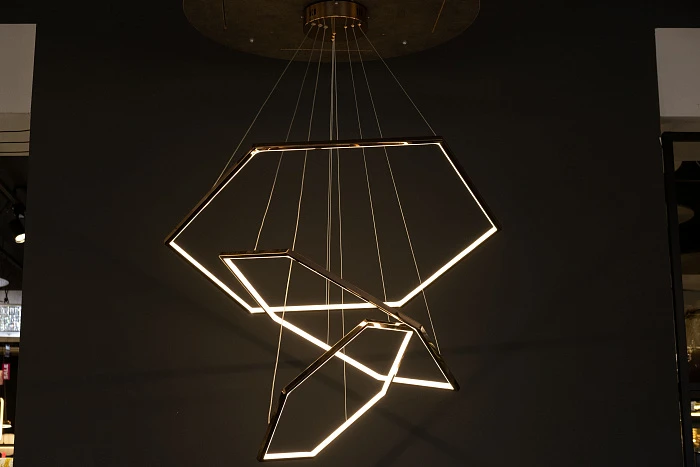 Люстра Milosh tendence 0873CL-18PG