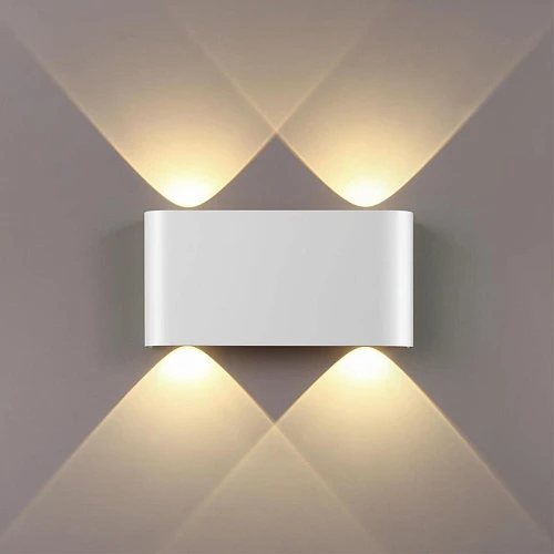 Настенный светильник Odeon Light Magnum Hightech 7192/4WL