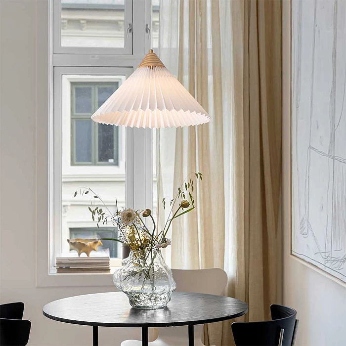 Настольный светильник Freya FR5533TL-01BS