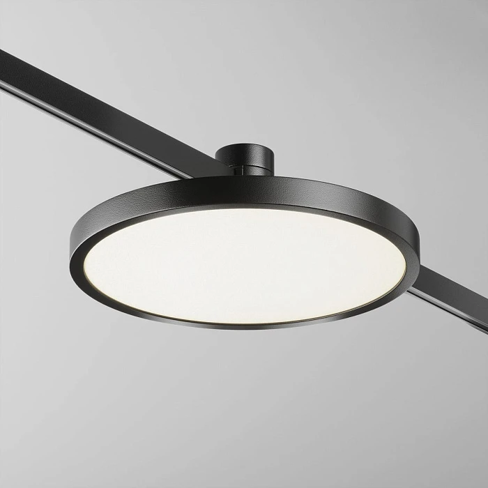 Трековый светодиодный светильник Maytoni Flarity Plato TR153-1-10W4K-B