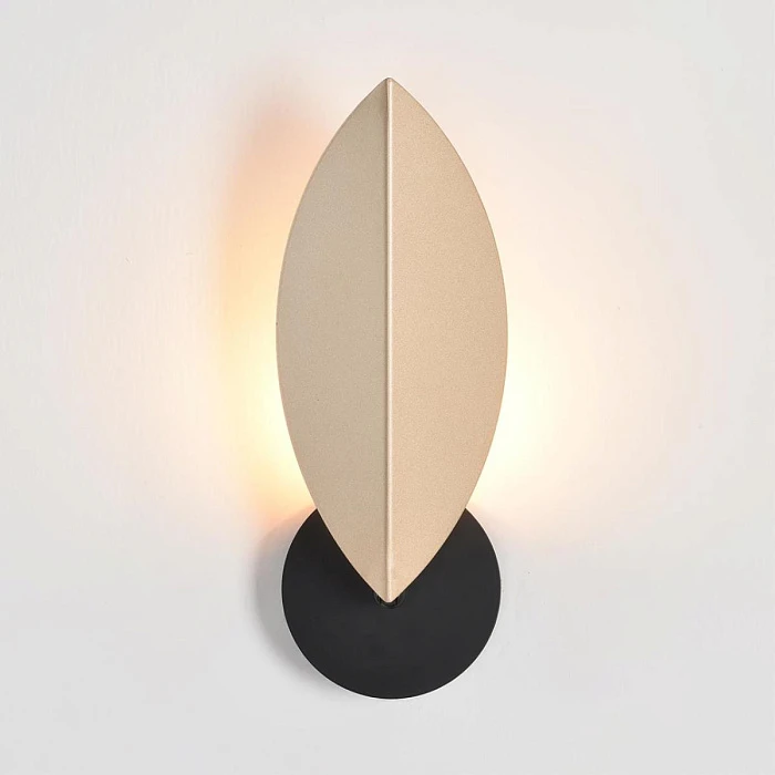 Бра Lumion LEAF 8396/1W