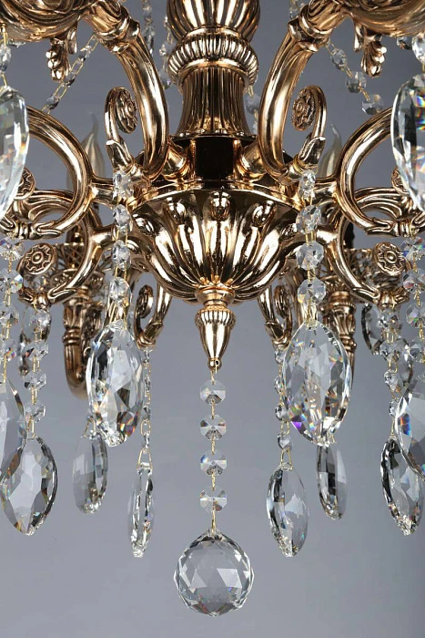 Подвесная люстра Omnilux OML-78903-08