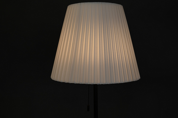 Торшер Milosh tendence 0910FL-1BK