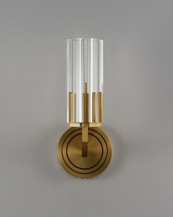 Бра Moderli Brass V11015-1W