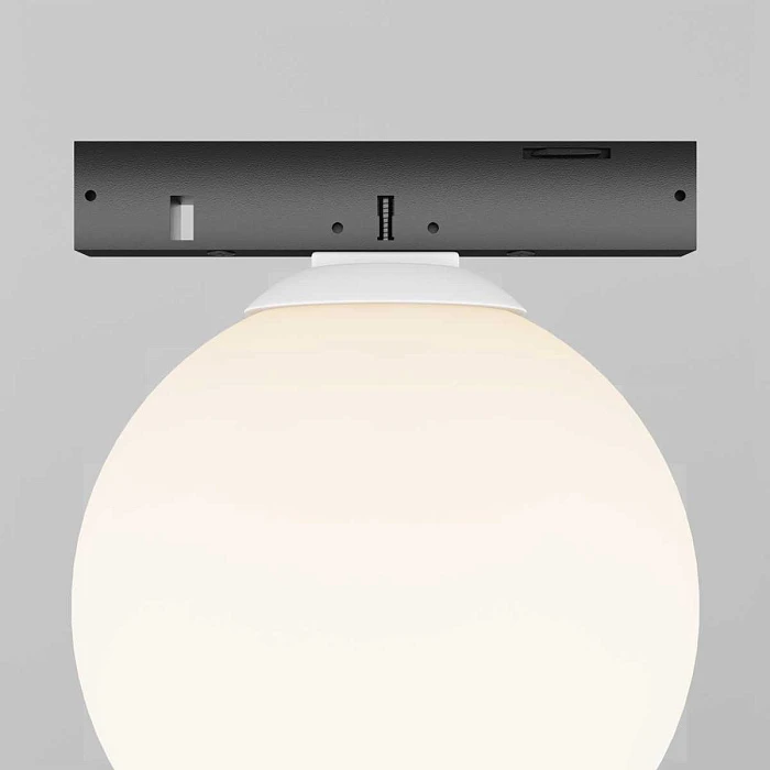 Трековый светильник Maytoni Technical Luna TR185-1-3W3K-B