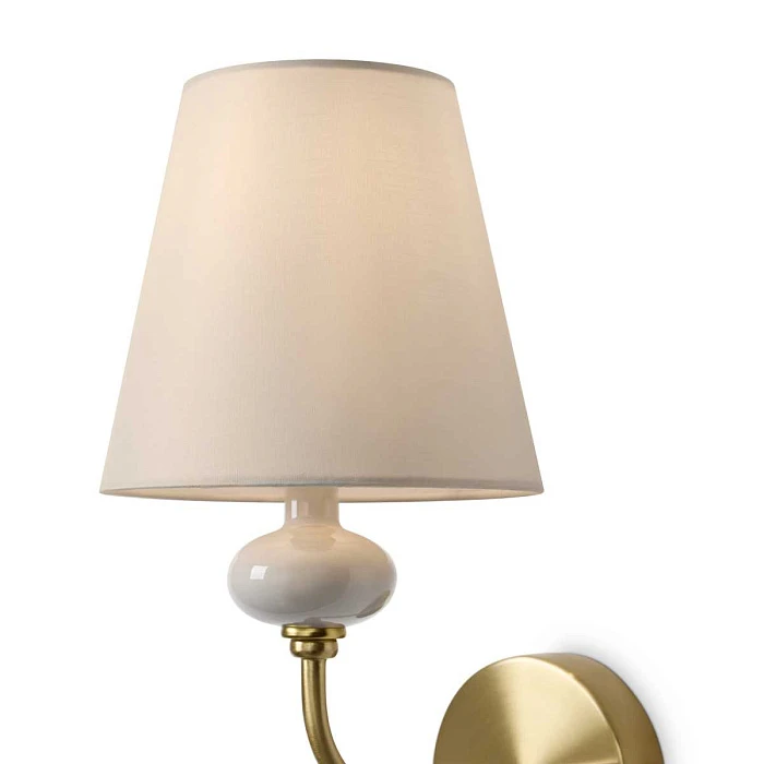 Настенный светильник Freya Classic FR2038WL-01BS